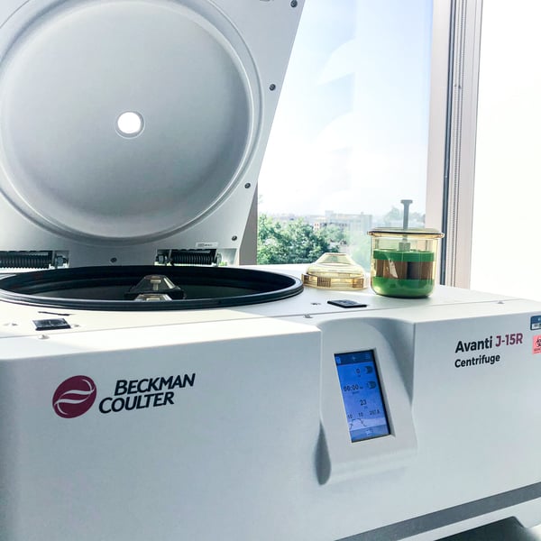 beckman coulter avanti j-15r centrifuge