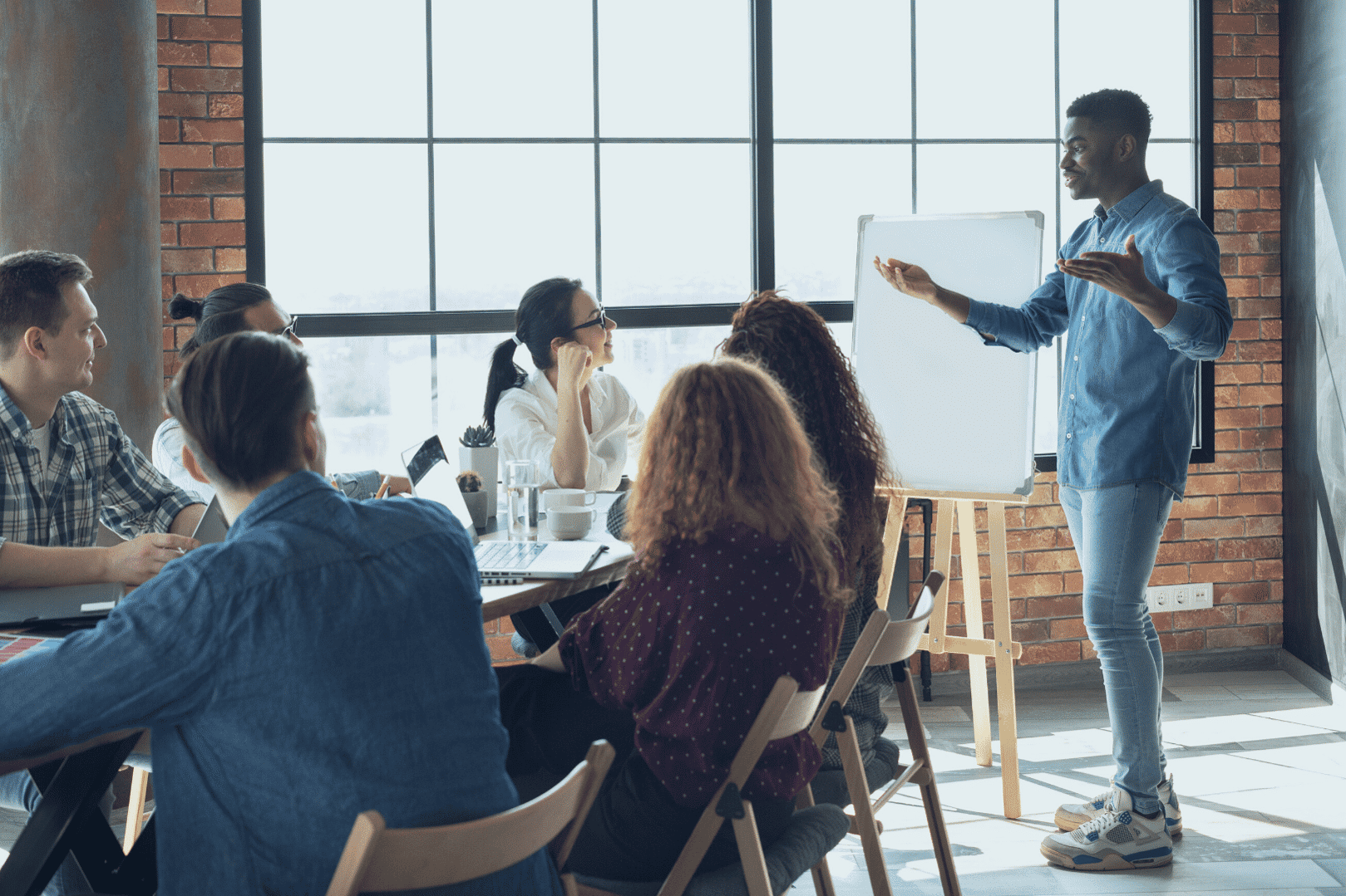Entrepreneur vs. Intrapreneur: What's the Difference?