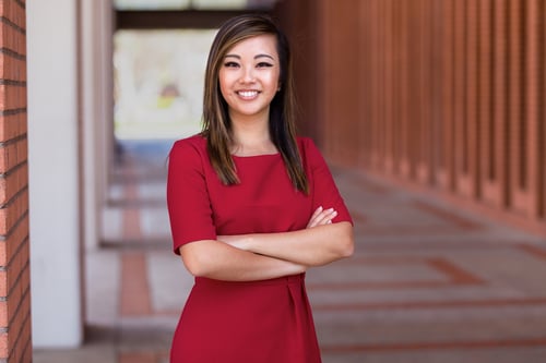 example of a headshot for LinkedIn