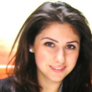 Armineh Ghazarian headshot